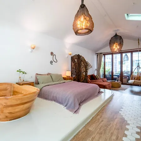 Boheme House With Bathtub & Terrace *